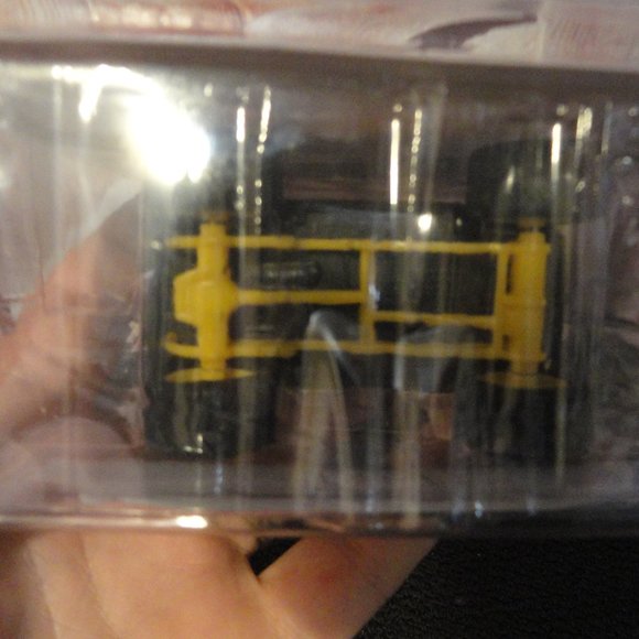 Jada Just Metals HUMMER 2003 KC edition~NIP~2019 edition~Big Tires~Diecast - Picture 5 of 6